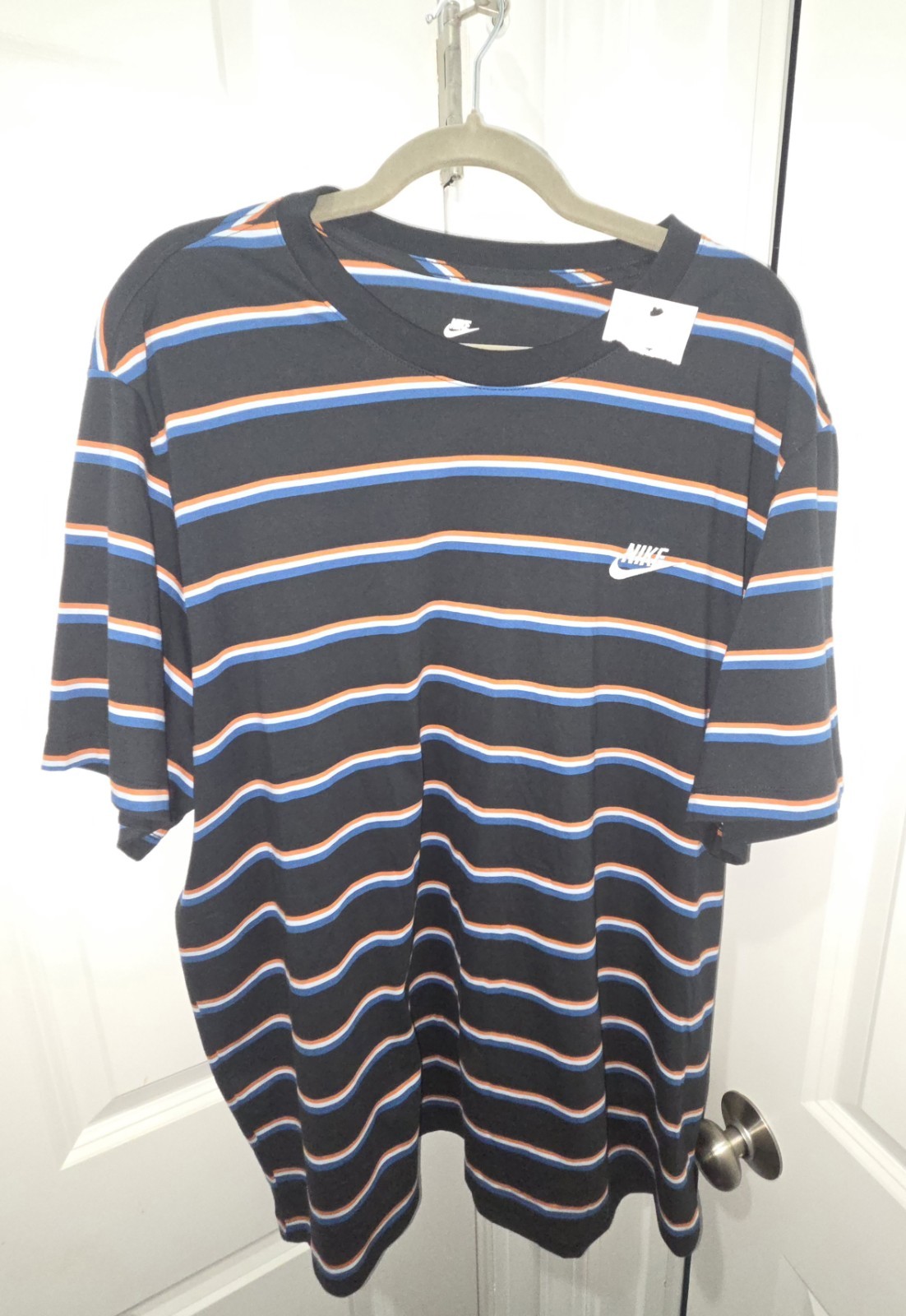Nike The Nike Tee Men’s XL Navy/Blue Striped Logo Crew Neck Short Sleeve Tee