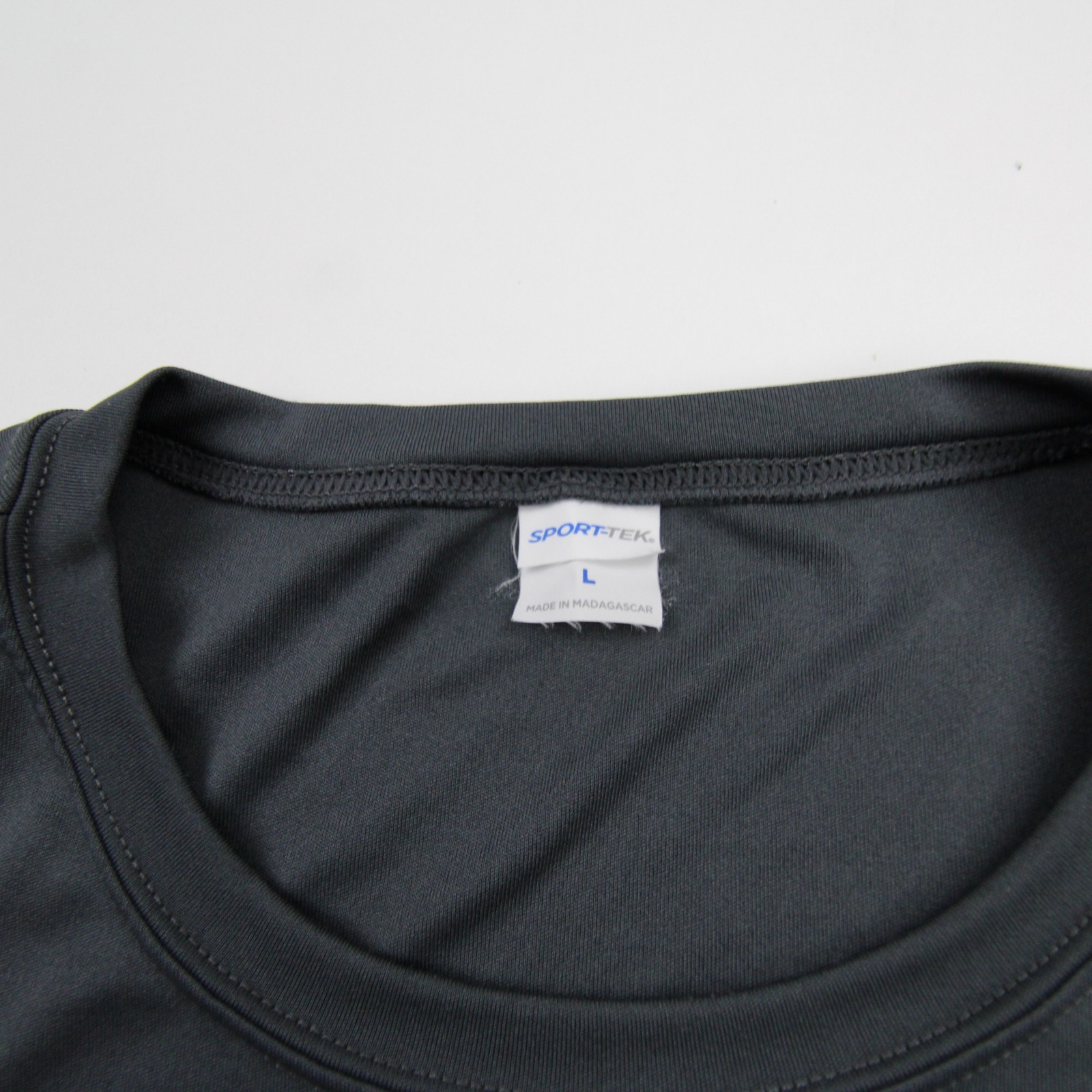 Sport-Tek Short Sleeve Shirt Men's Gray Used L gallery