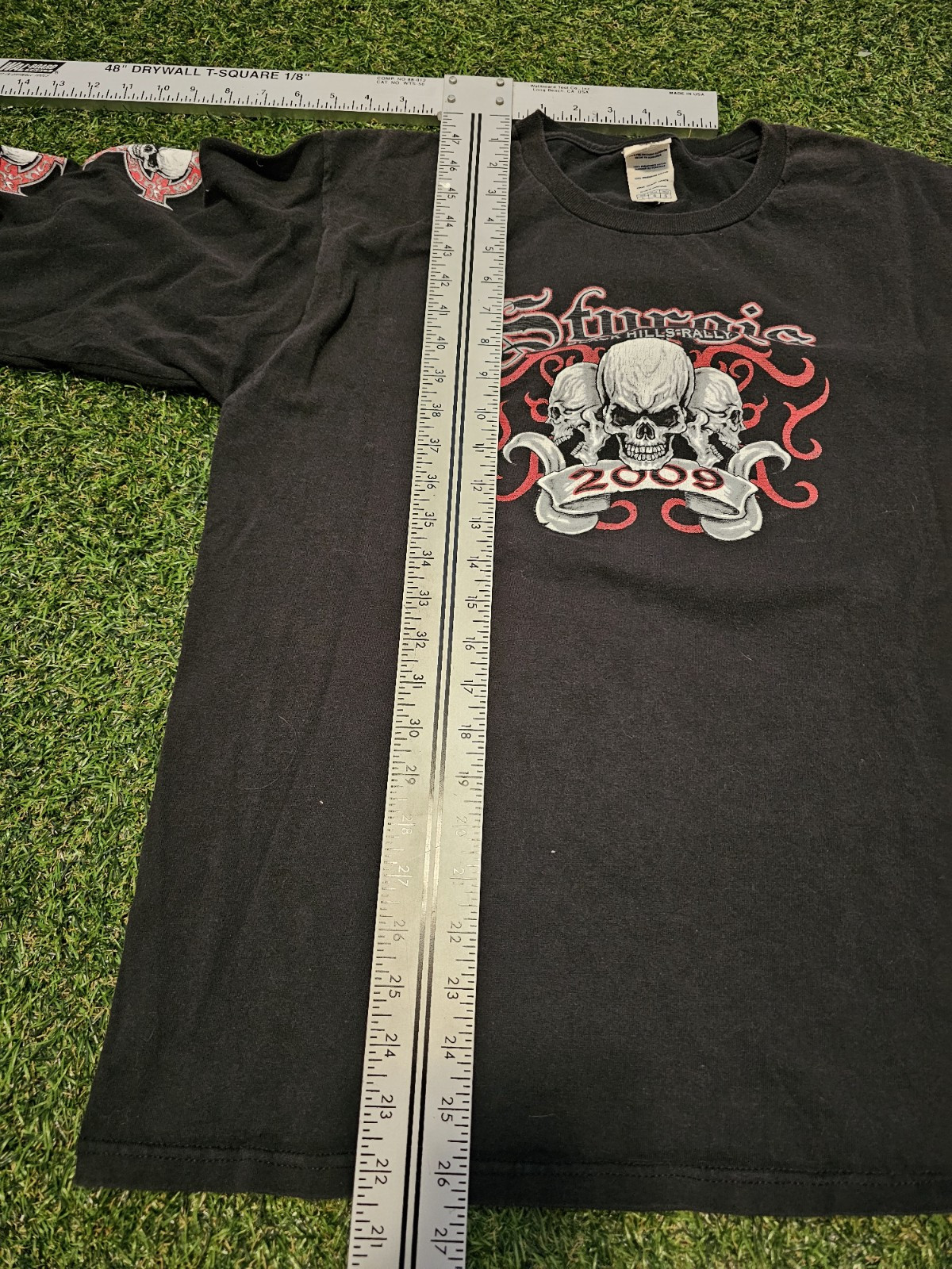 2009 Sturgis Black Hills Rally 69th Annual Black Red Skull Shirt L Large 2000s gallery