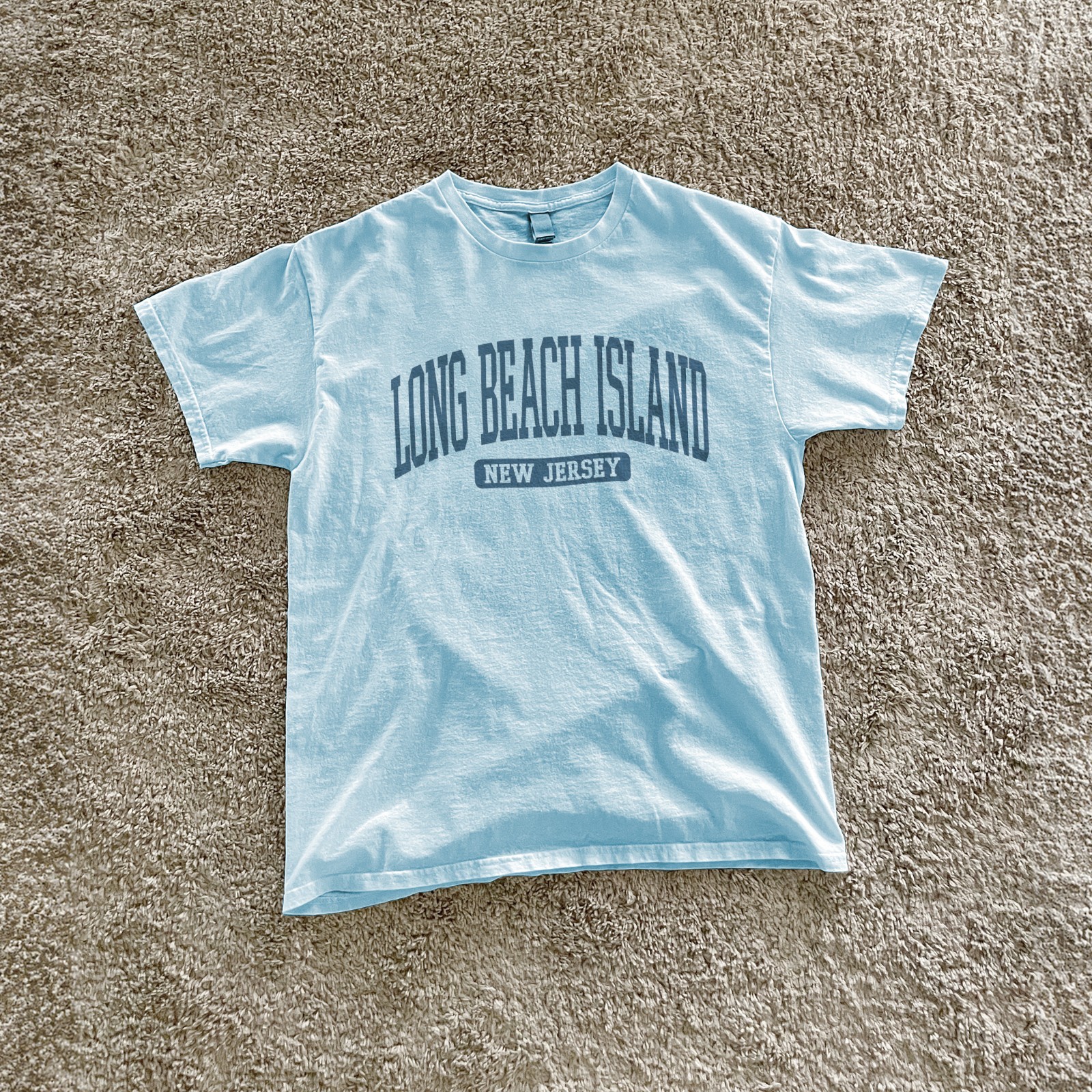 Long Beach Island New Jersey Souvenir Vintage, Minimalist T-Shirt Light Blue gallery