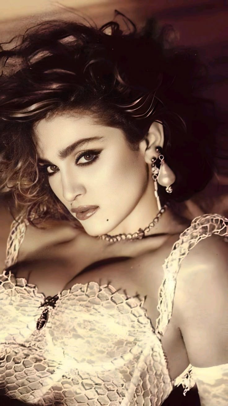 Madonna 80s Vintage Style T-Shirt ✩ Retro Pop Icon Graphic Tee! Hot Retro Style! gallery