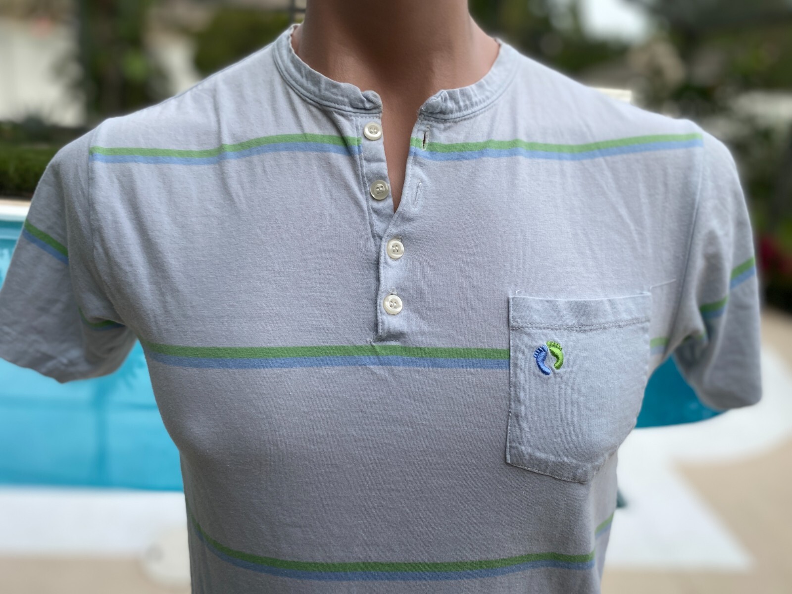 Hang Ten Gold Henley Feet Logo Pocket Striped short sleeve T Shirt Mens XS/S gallery