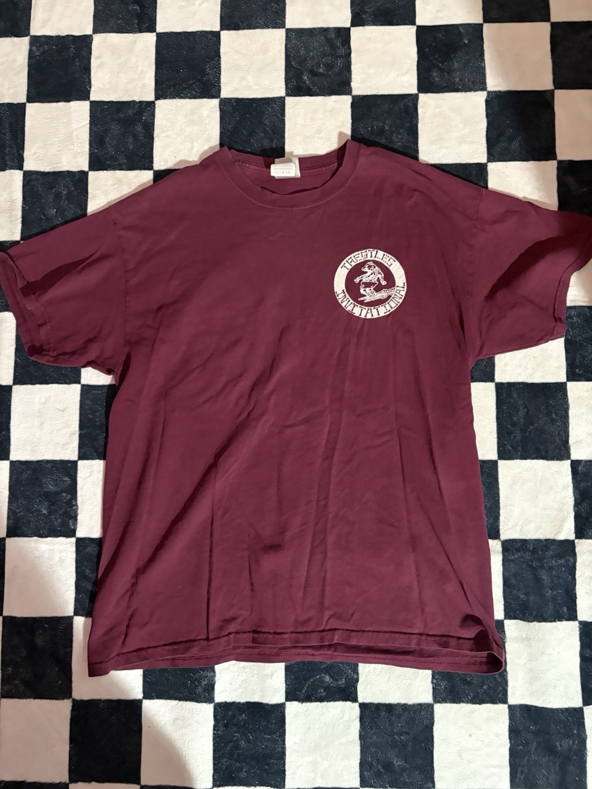 Gildan Ultra Cotton Burgundy Men’s L Crew Neck Short Sleeve Graphic T-Shirt