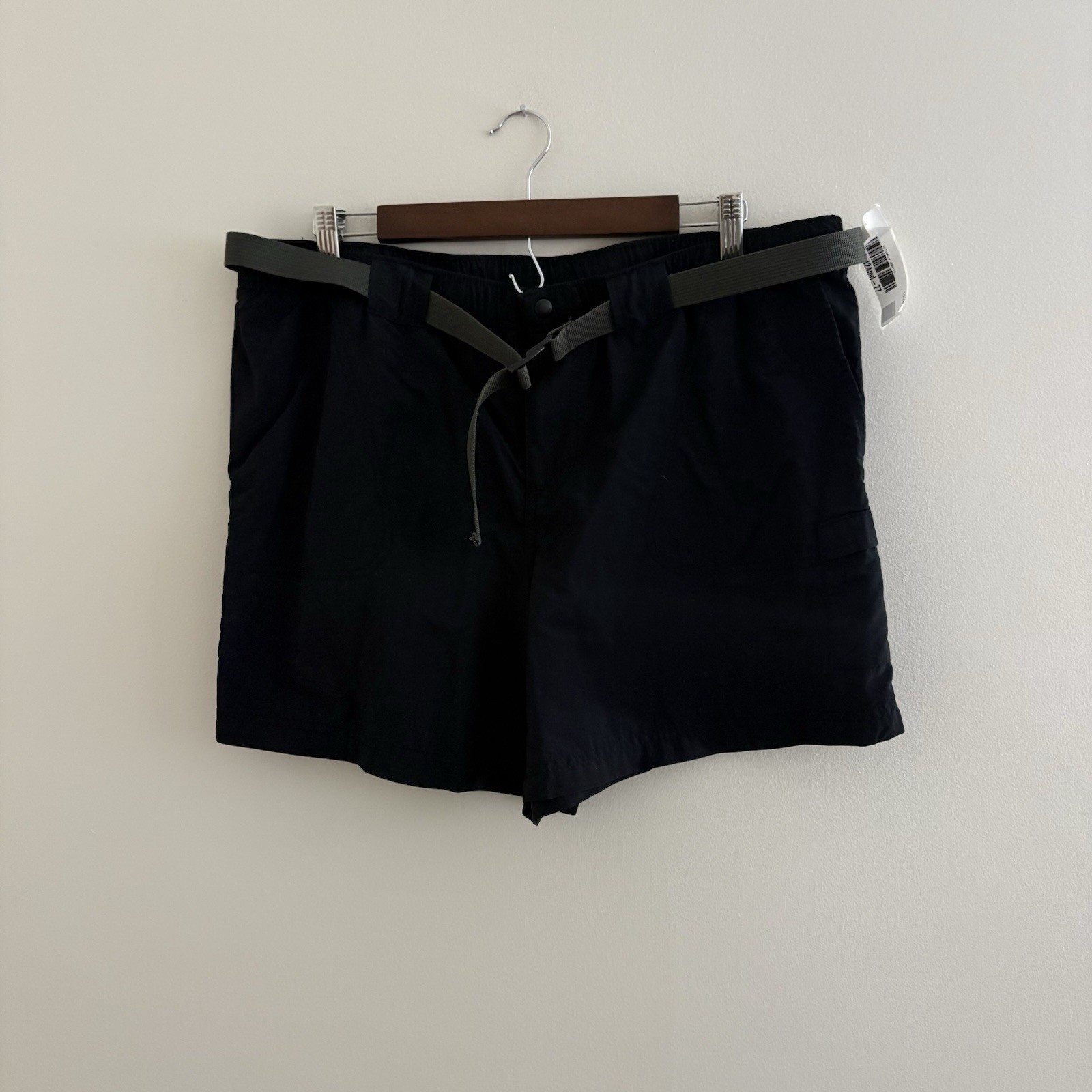 Columbia Womens XL Hiking Shorts Black With Belt Nylon Gorpcore Camping O6