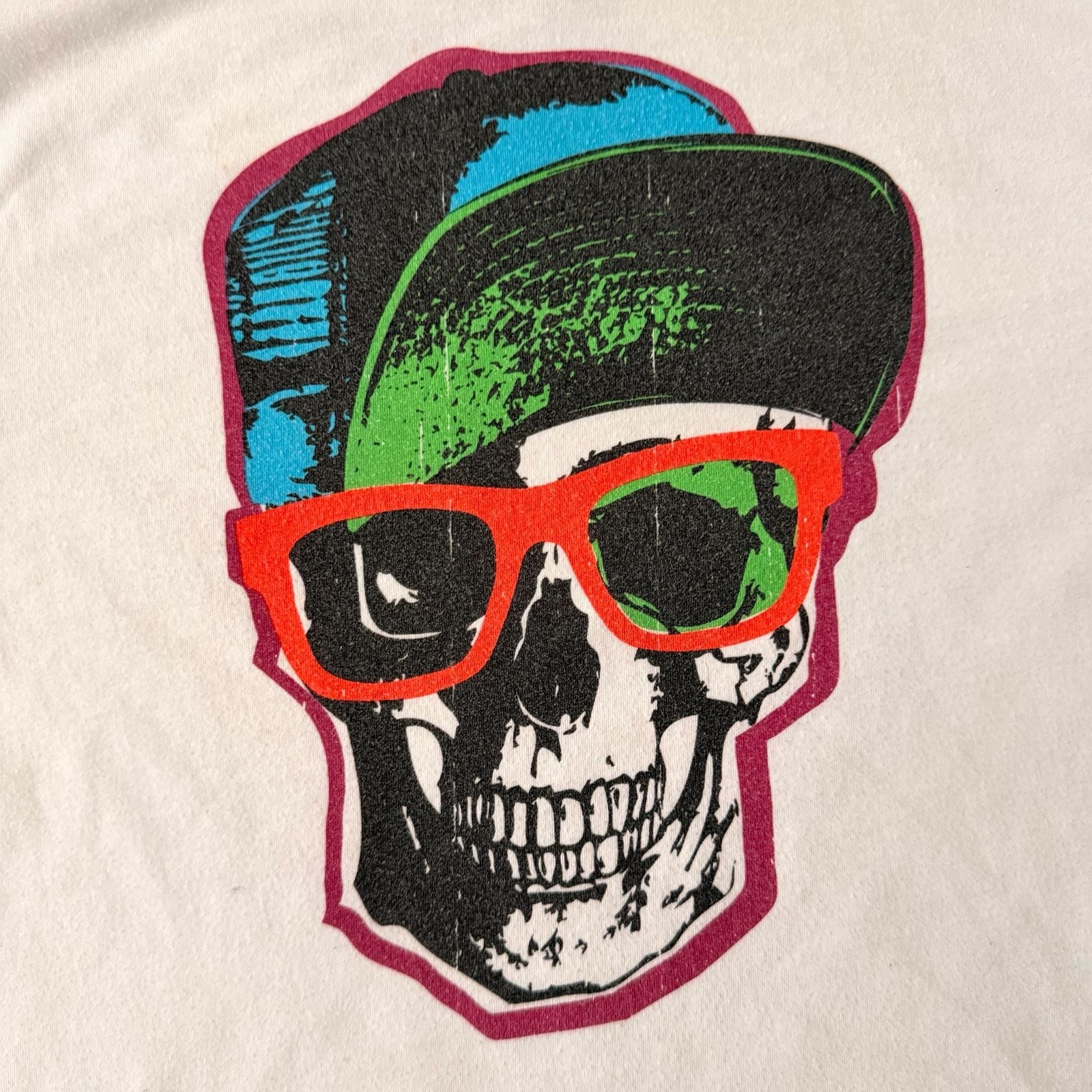 Faded Glory Boys White Graphic T-Shirt Skull with Sunglasses and Hat with Skull gallery