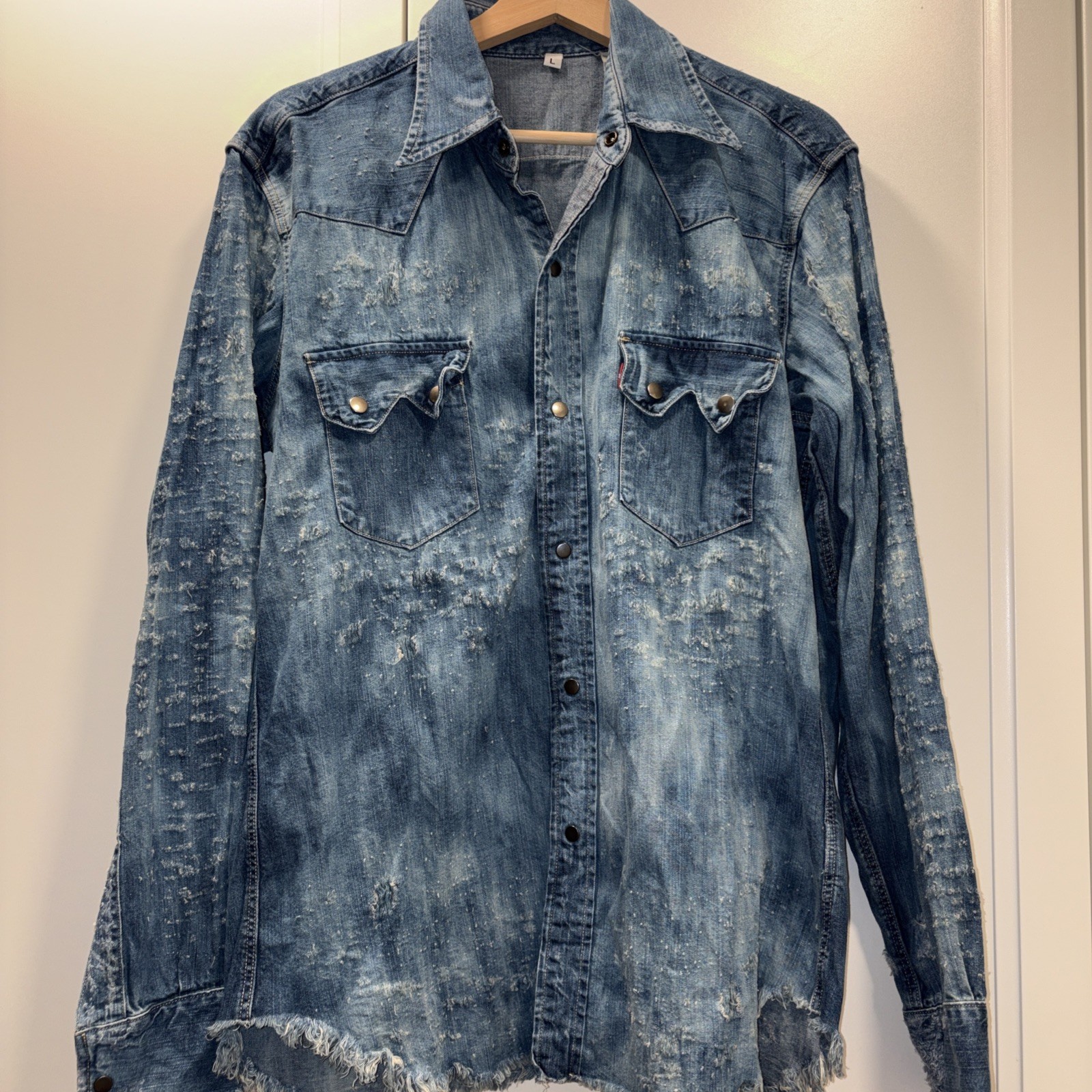 RARE Levi's Vintage Clothing Sawtooth Western Shirt MenSz L LVC Distressed Denim gallery