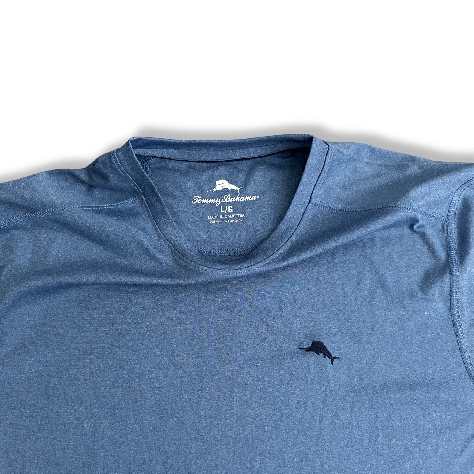 Tommy Bahama Mens Large Blue Performance Shirt Athletic Stretch Short Sleeve Tee gallery
