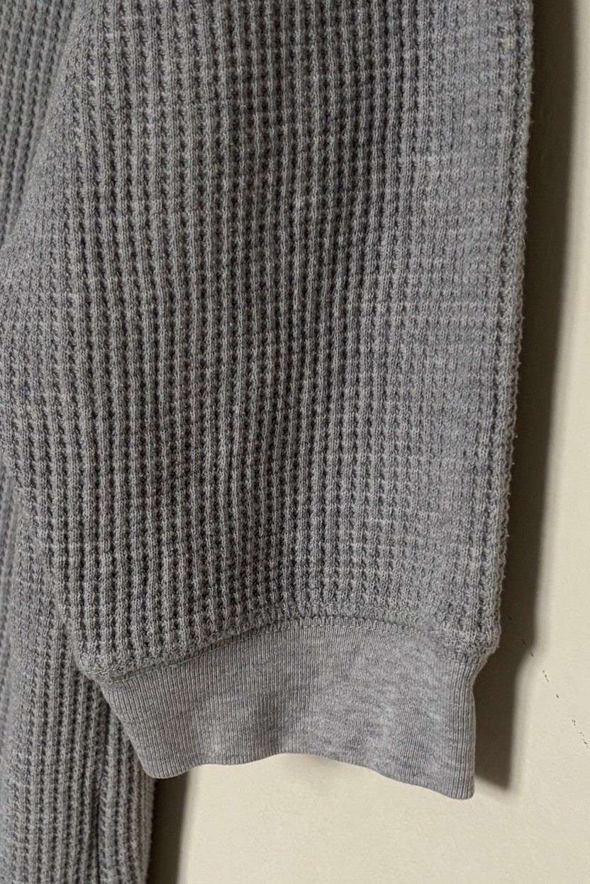 UNIQLO Mens Medium Waffle Knit Thermal Top Grey 3/4 Length Short Sleeves gallery