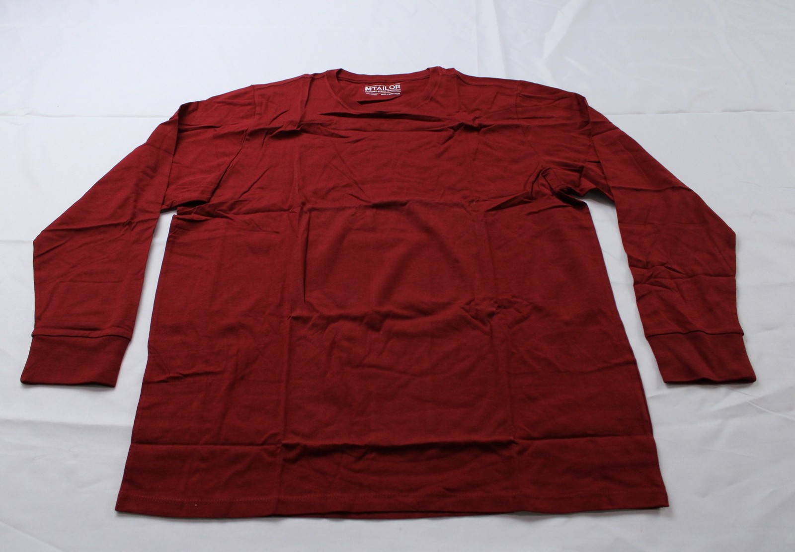 MTailor Men's Long Sleeve Crew Neck T-Shirt AP2 Red Size: See Description gallery