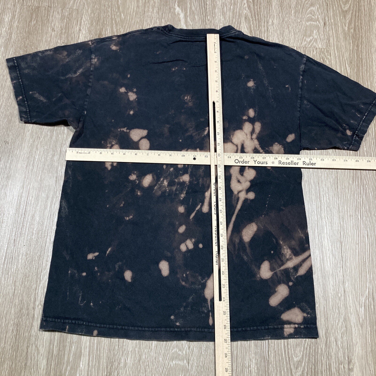 Nike Shirt L Just Do It Essential Athletic Work-out Gym Bleach Bleached Tee gallery