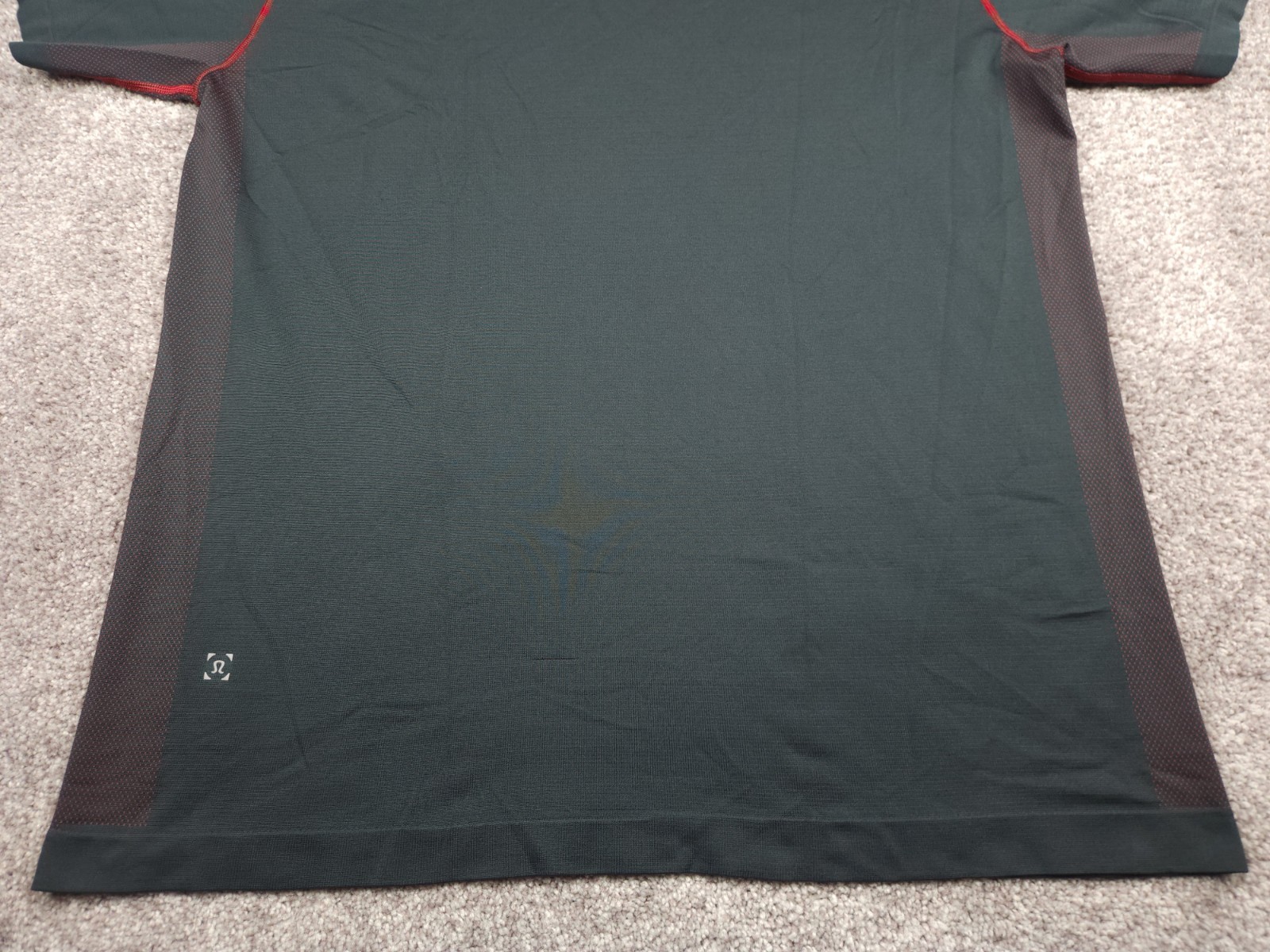 Lululemon T Shirt Mens Extra Large Grey Metal Vent Tech Tee 20Y Limited Edition gallery