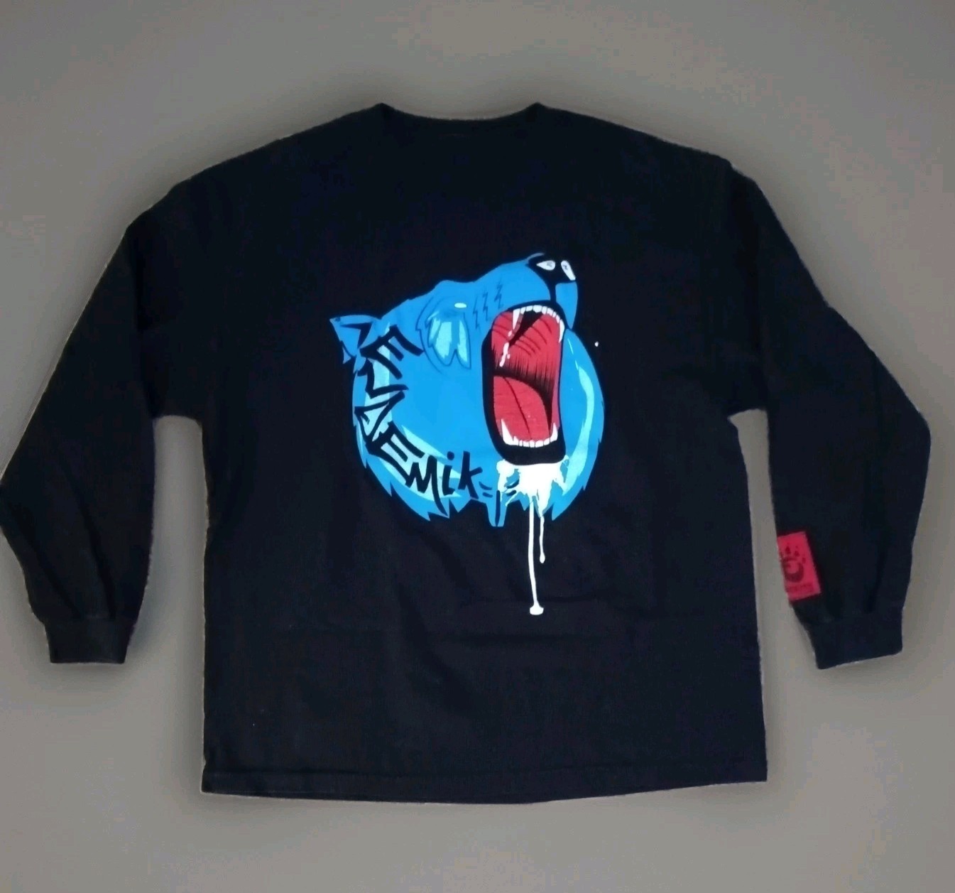 Men’s XL Black Long Sleeve T-Shirt Blue Wolf Graphic Print Casual Tee