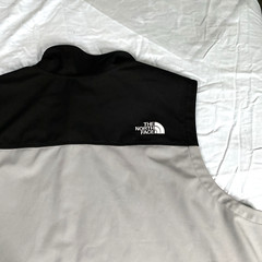 The North Face Castle Rock Soft Shell Vest, Women’s Size X-Large TG Black & Gray