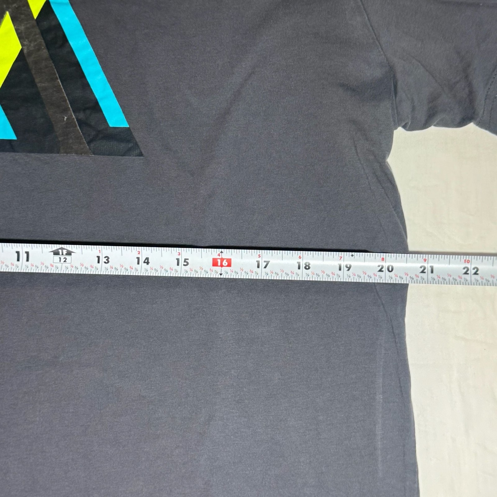 Arc'teryx Remige Word Head Geometric Mountain Graphic T-Shirt gallery