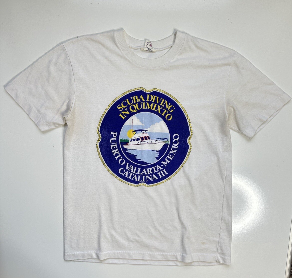 VTG Lolas Puerto Vallarta Scuba Dive Quimixto Single Stitch Shirt / Medium