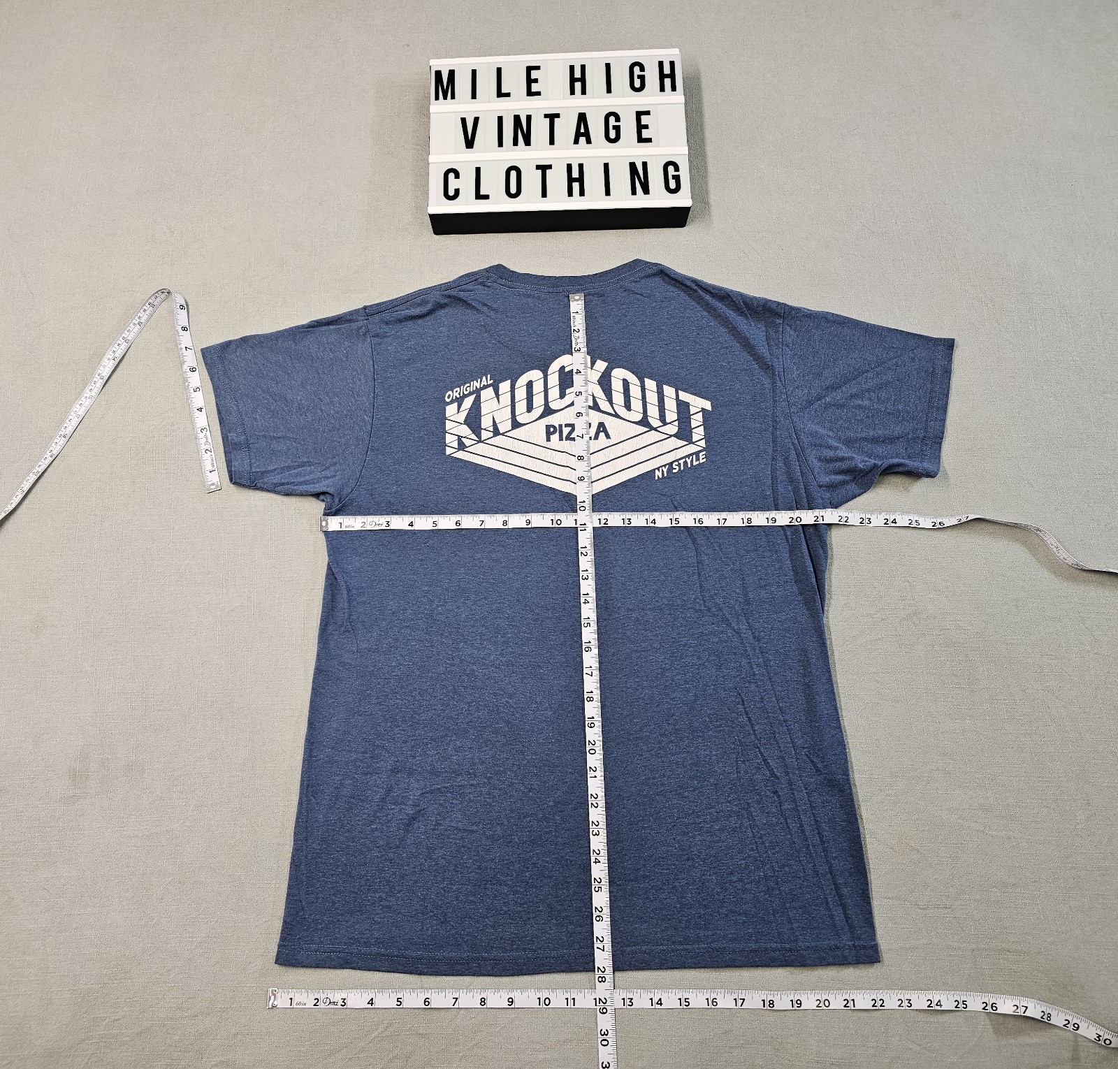 Retro Knockout Pizza Men's Shirt L NY Style Blue Food Tee Pop Culture Work gallery