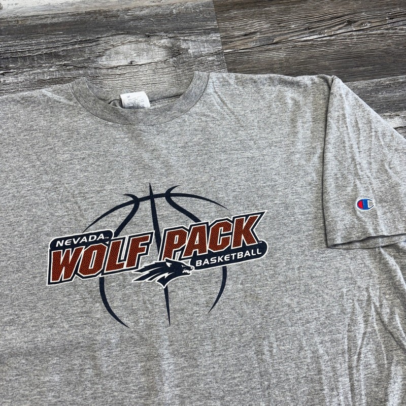Vintage 90s Champion Nevada Wolf Pack NCAA Gray Mens 2XL Basketball T-shirt