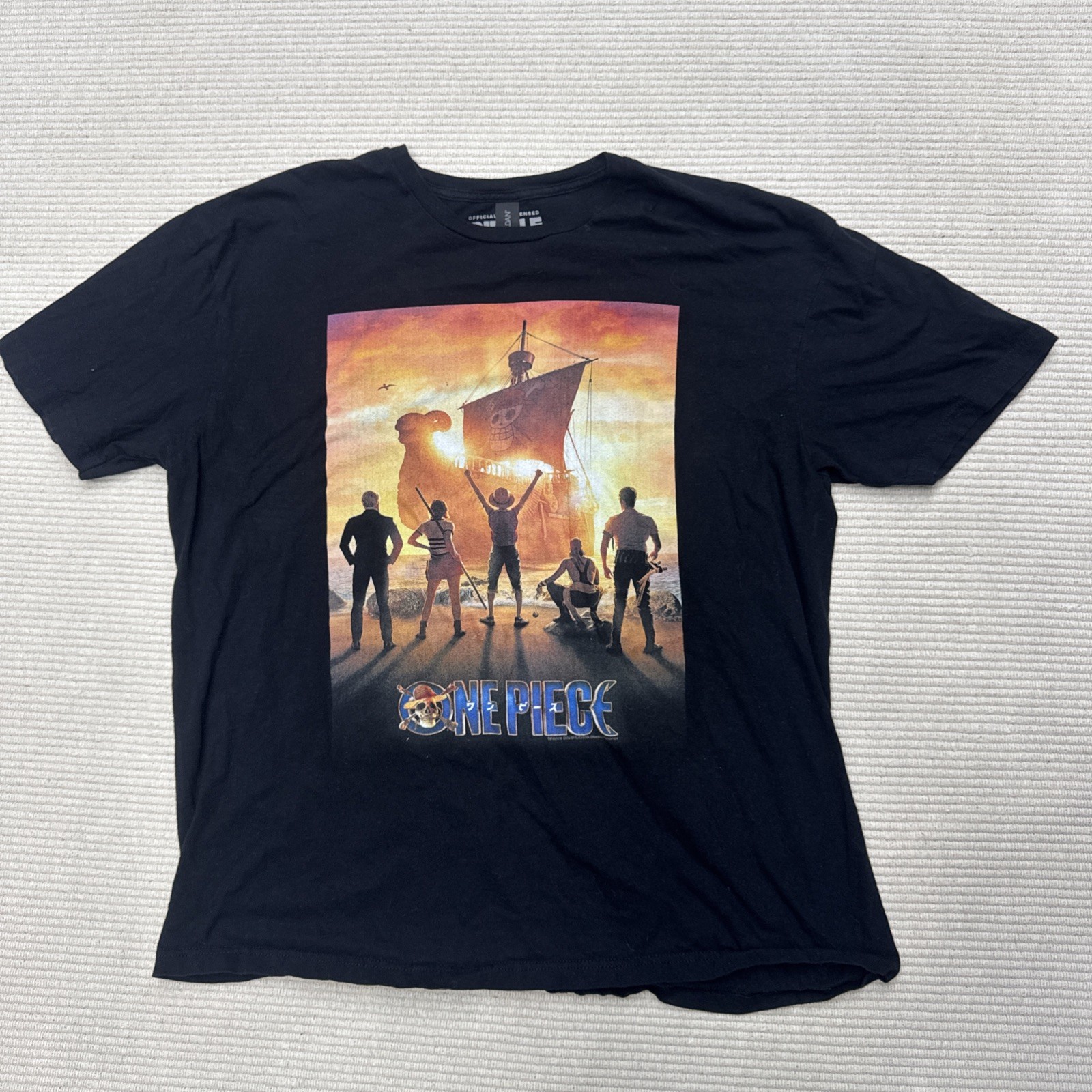 Ripple Junction Black T-Shirt One Piece Monkey D. Luffy Anime Size Xl