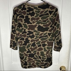 Weekday Men’s XS Multicolor Camo Logo Crew Neck 3/4 Sleeve T-Shirt