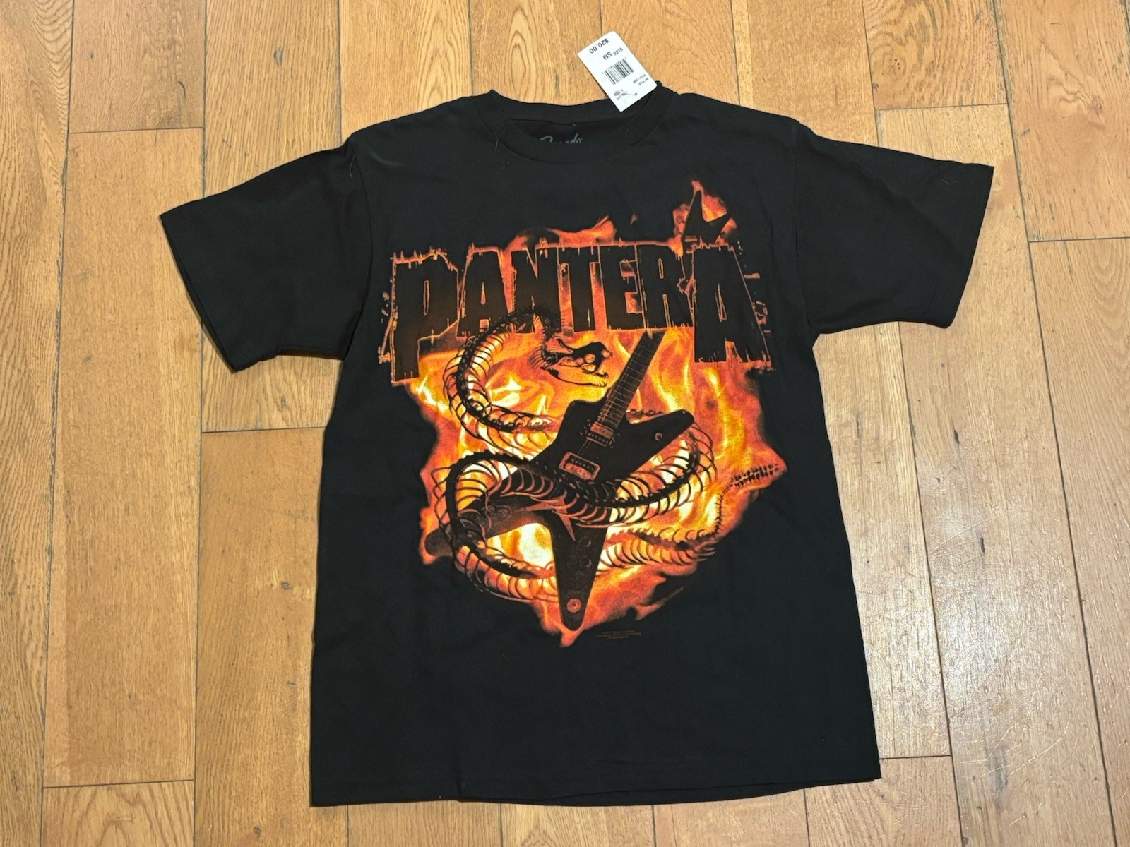 Pantera Men’s T-Shirt Small NWT Bravado