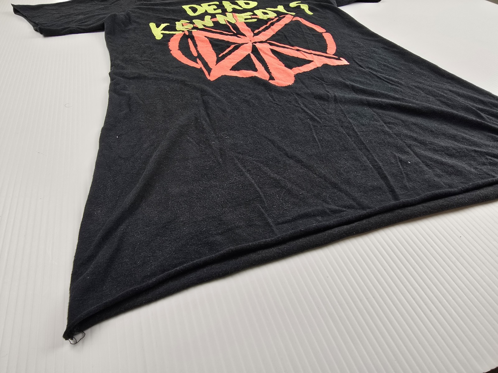 Vintage Dead Kennedys T-Shirt Glamhead Black Long Cut Made In USA Size XL gallery