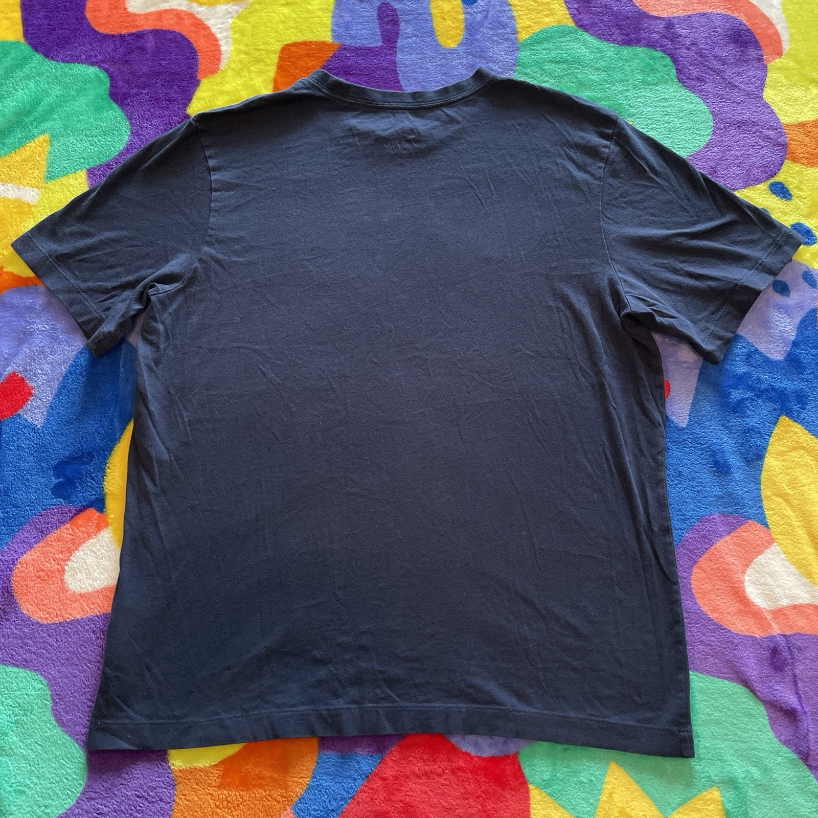 Nike Swoosh T-Shirt Men’s Medium Blue Red Logo Sportswear Athletic Streetwear gallery