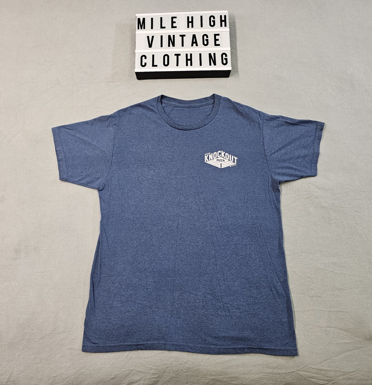 Retro Knockout Pizza Men's Shirt L NY Style Blue Food Tee Pop Culture Work gallery
