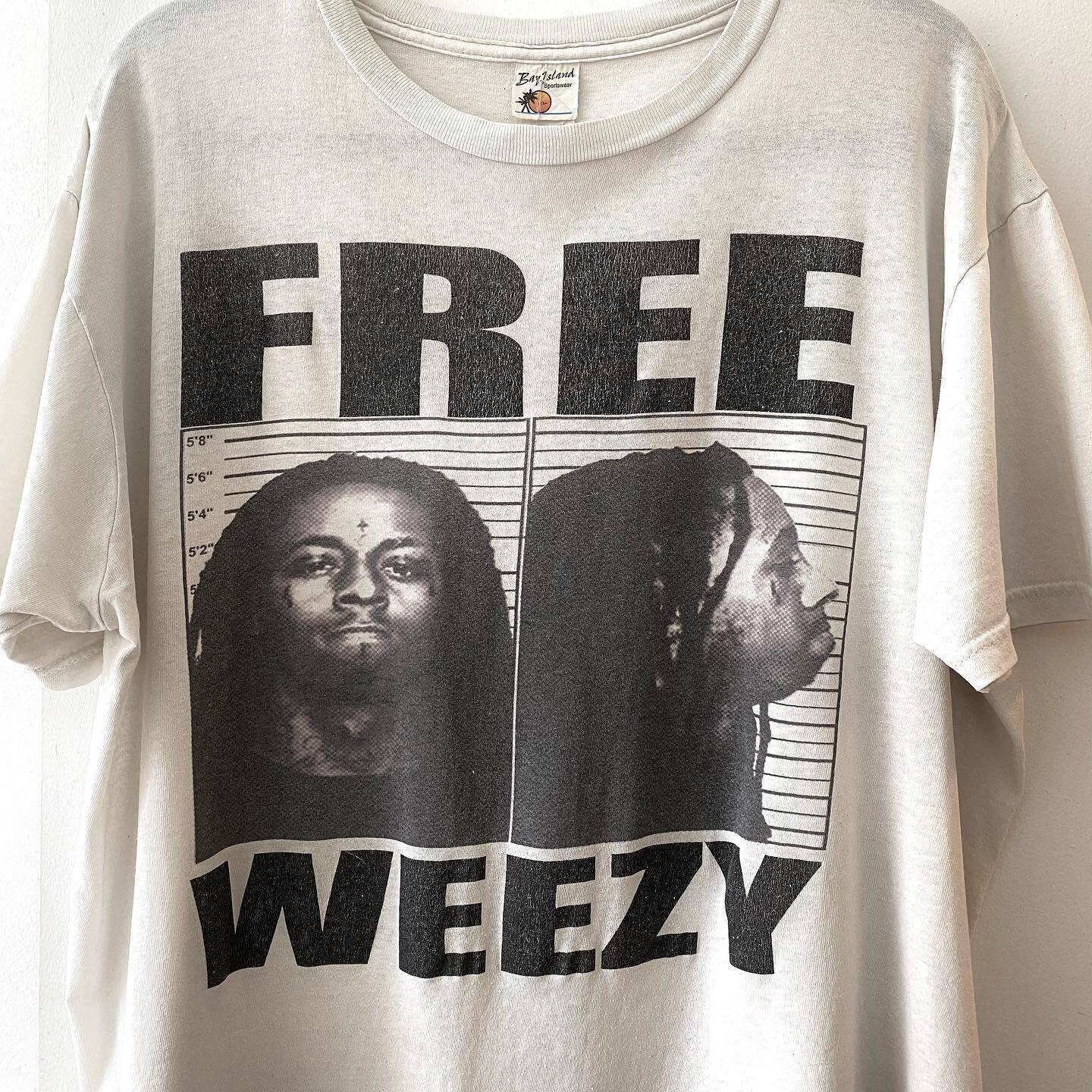 Remake Free Weezy basic style 90s White T shirt Unisex tee vtg NH18496 gallery