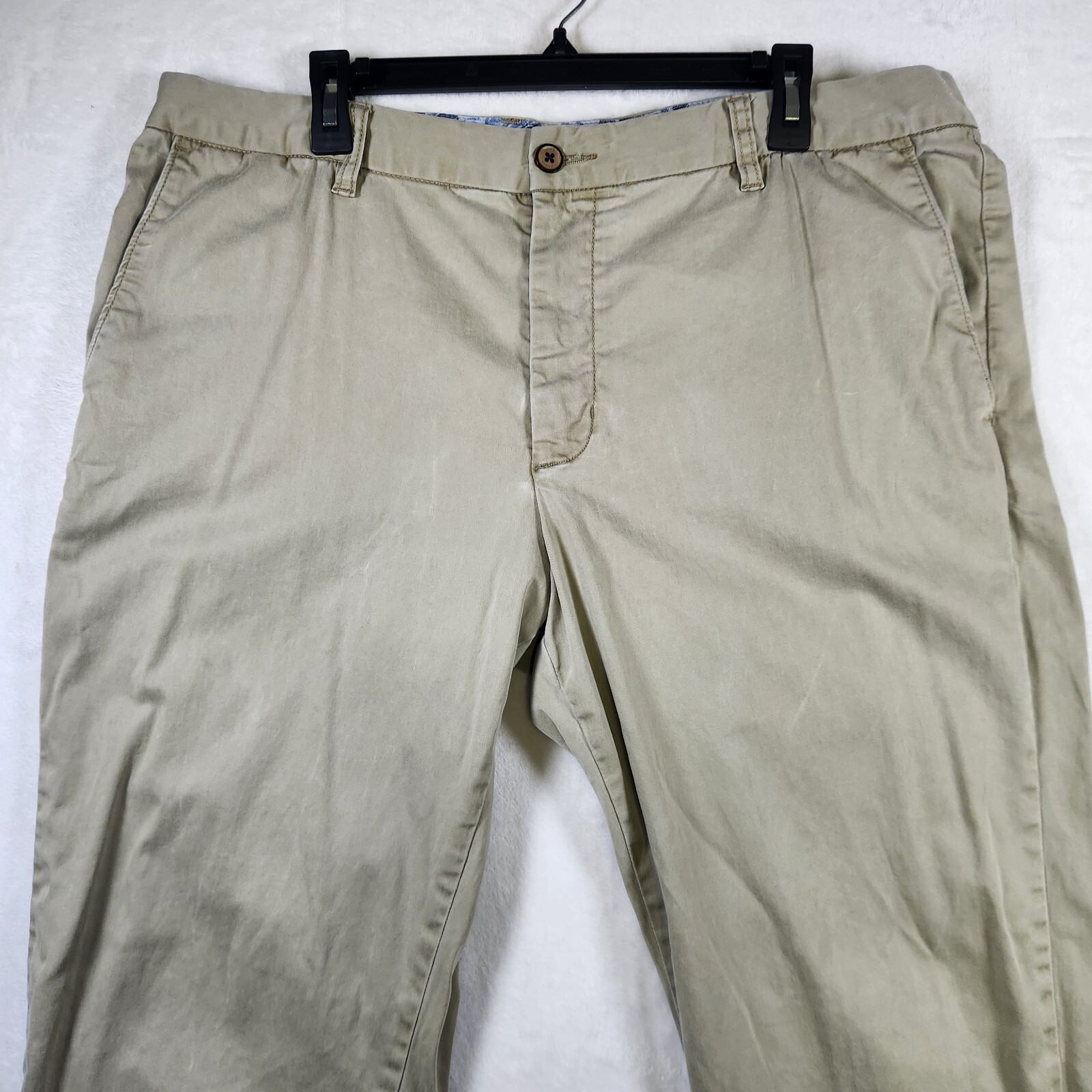 Tommy Bahama 38x32 Flat Front Chino Pants Khaki Relaxed Fit Lightweight gallery