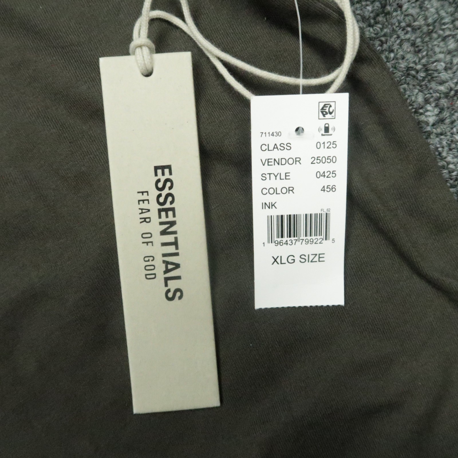 Fear Of God Shirt Men Extra Large Green Long Sleeve Tee FOG Essentials Oversized gallery