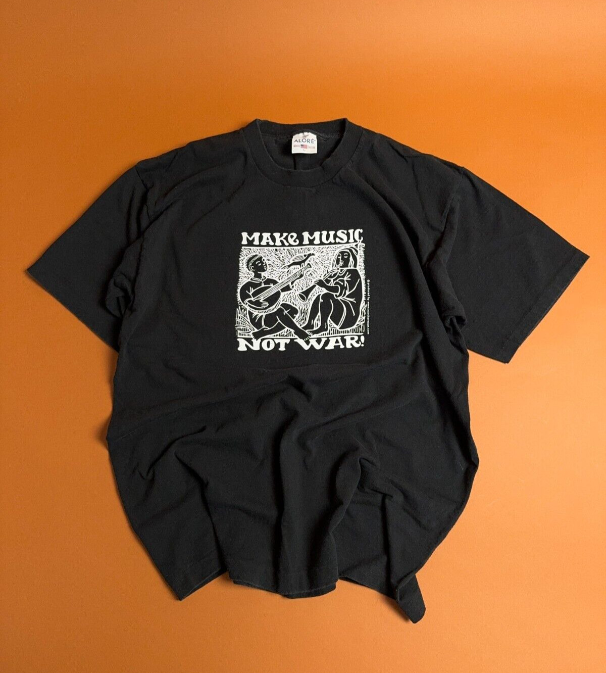 Vintage “Make Music Not War” Hippy Art T Shirt Single Stitch Size Large