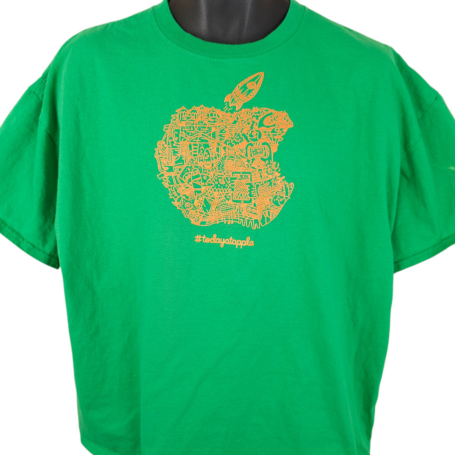 Apple Store T Shirt Mens Size 2XL Green Today At Apple Tech Computing gallery