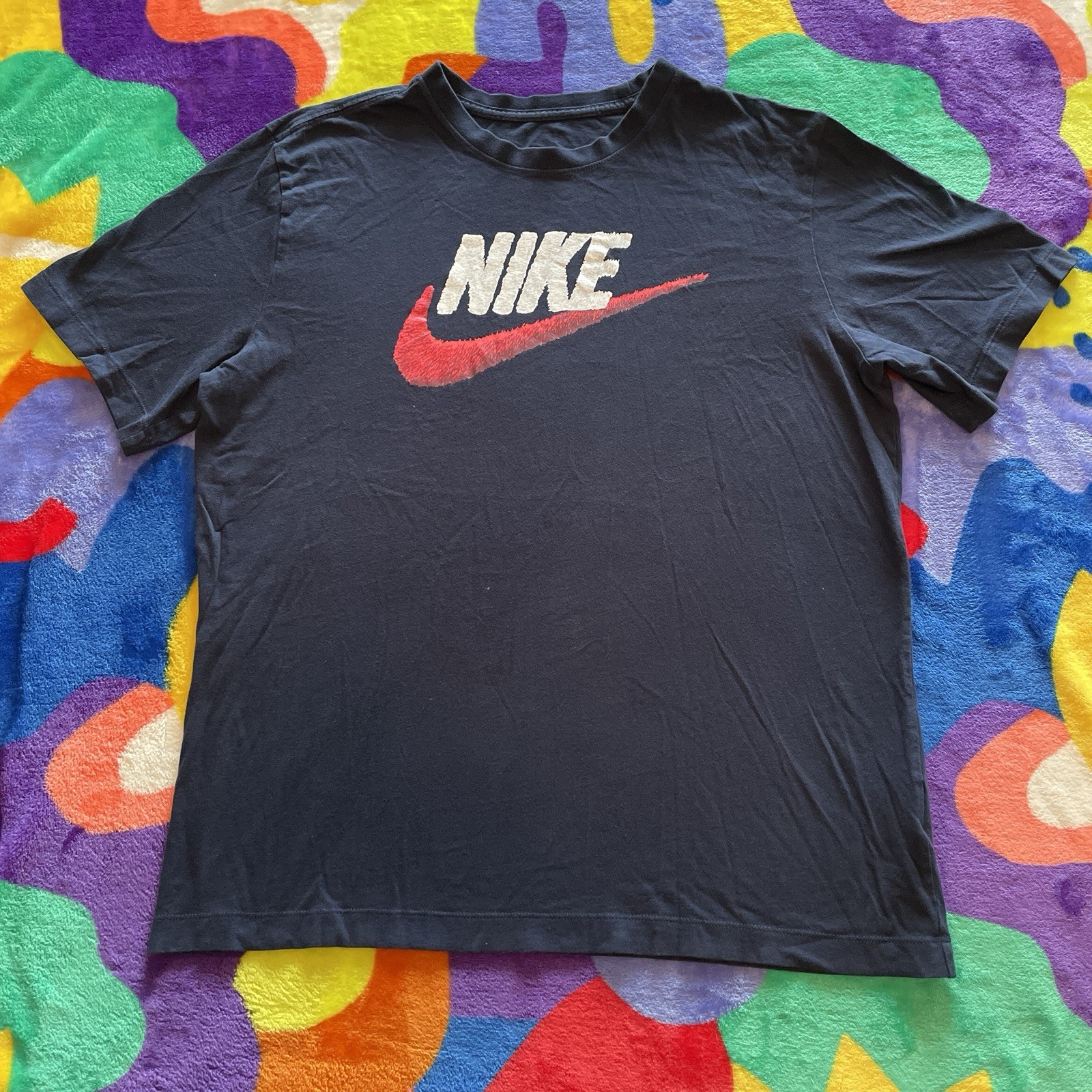 Nike Swoosh T-Shirt Men’s Medium Blue Red Logo Sportswear Athletic Streetwear gallery