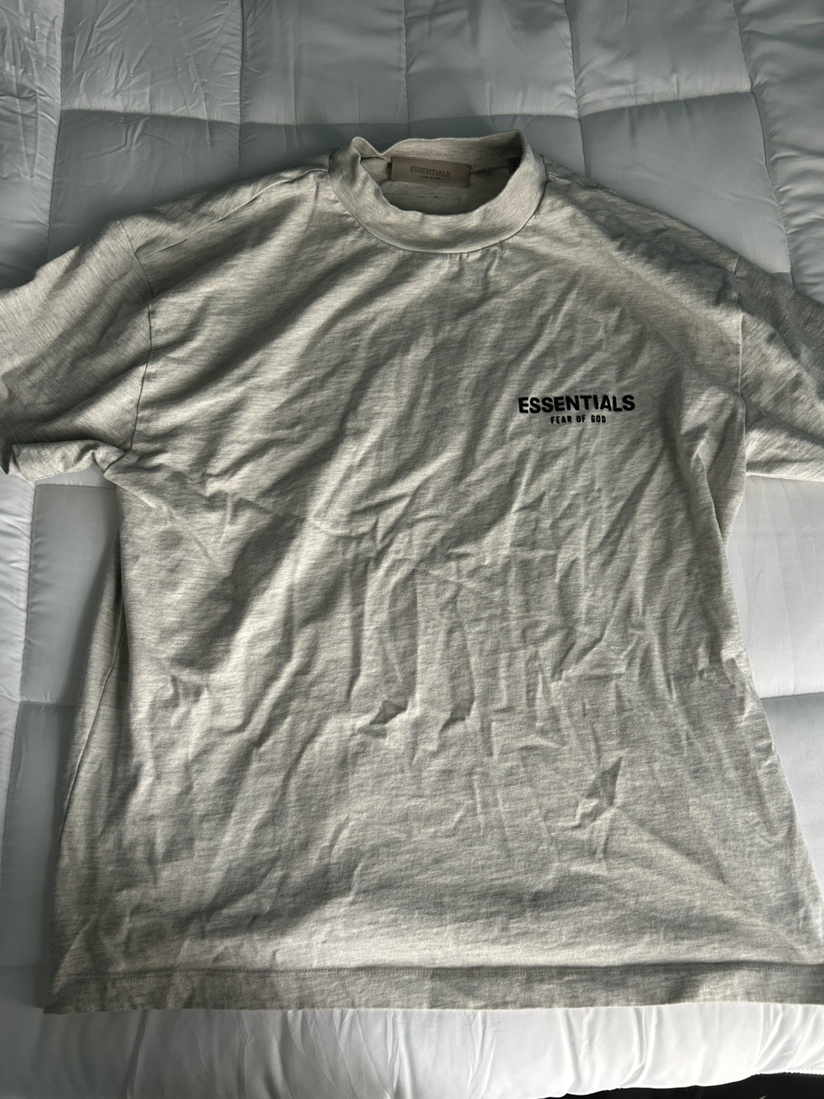 Fear of God ESSENTIALS Mens Light Oatmeal Graphic Crew Neck Cotton T-Shirt S gallery