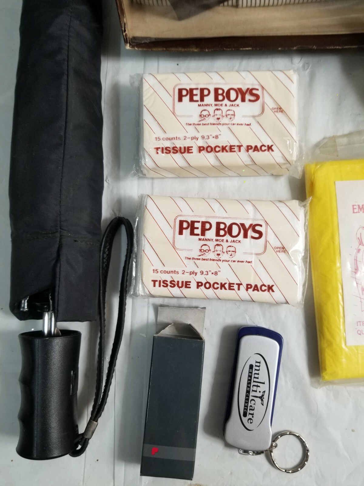 NIP TRAVELING FATHERS DAY Lot DRESS SHIRT, Umbrella, Pep Boys, Kit, Poncho jd#40 gallery