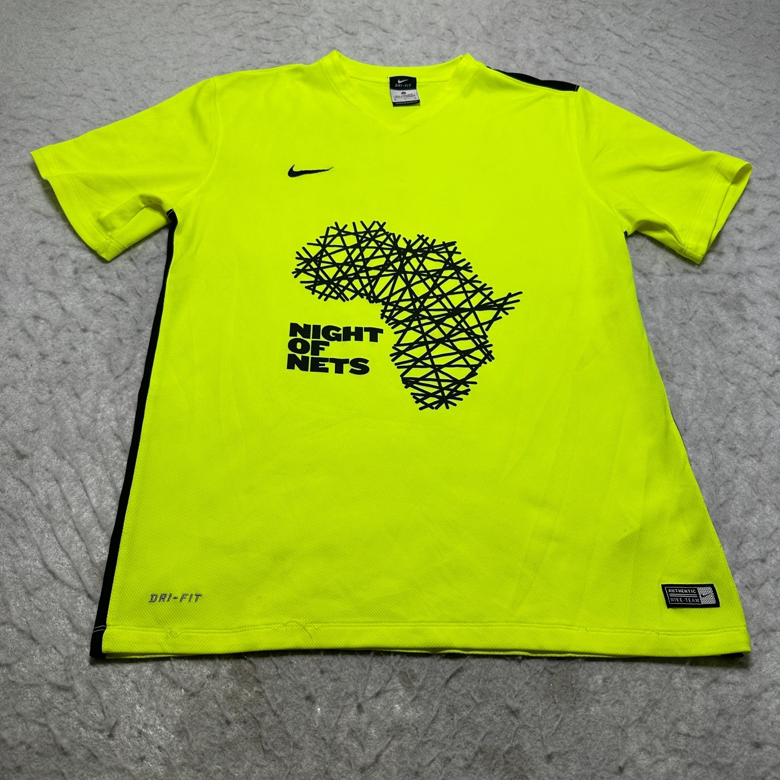 Nike Dri Fit T Shirt Neon Yellow Night of Nets Short Sleeve Mens Size Medium M