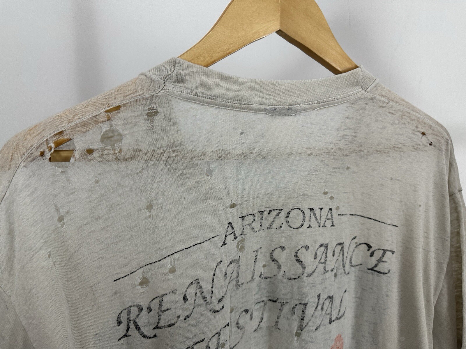 VTG Wizard Gandalf Renaissance Festival Paper Thin Burnout Worn Boxy T-Shirt XL gallery