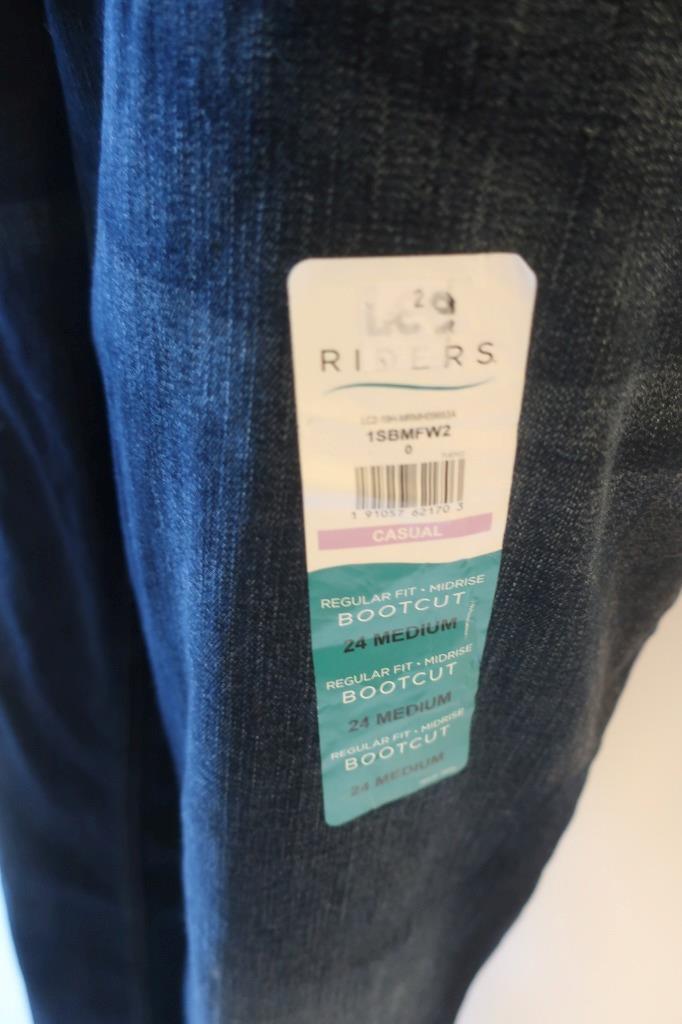 NWT Womens Lee Riders Midrise Bootcut Dark Blue Denim Jeans 24M * gallery