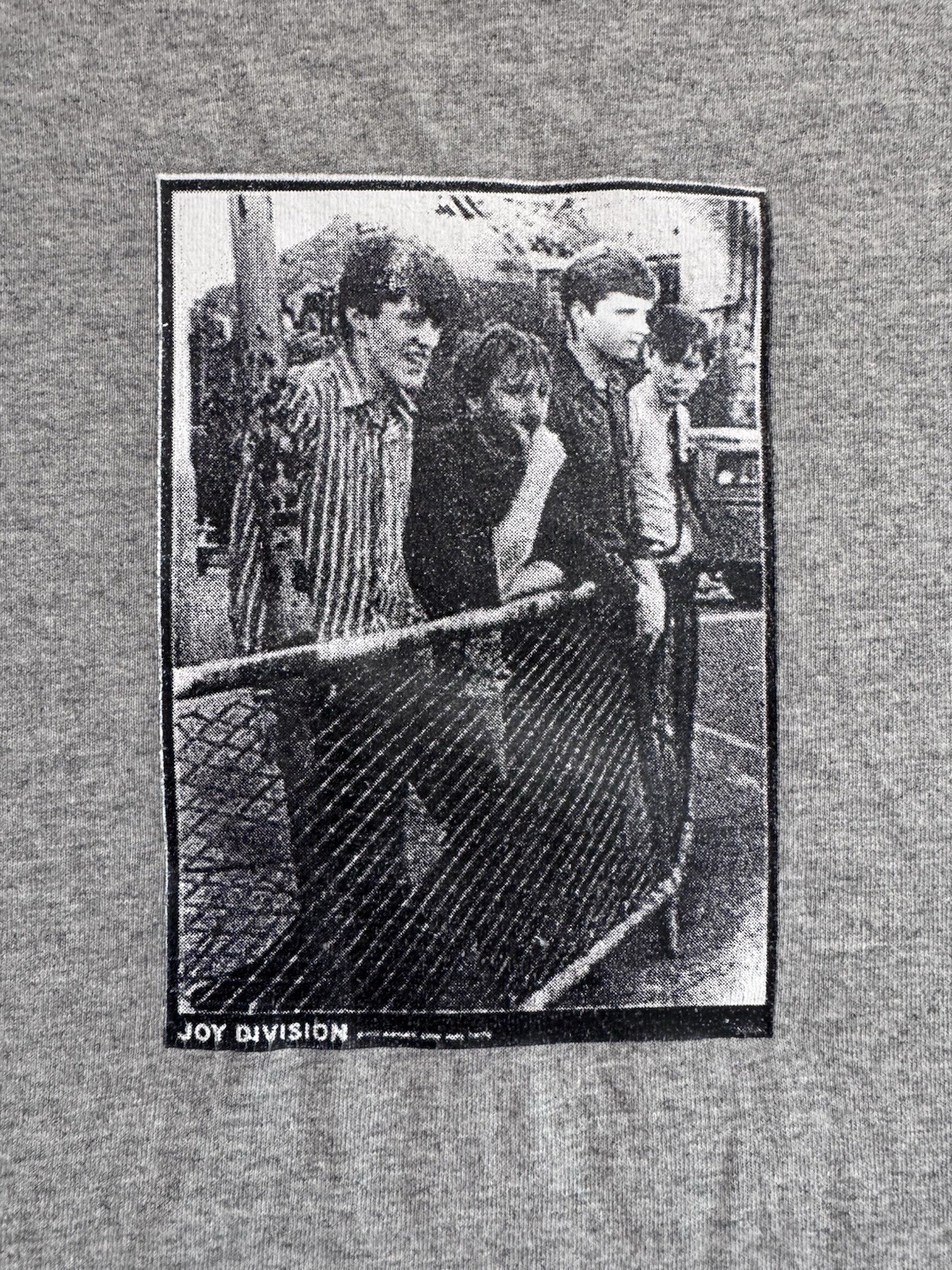 VTG Joy Division Band Photo T-Shirt Sz L Gray Alstyle Y2K 90s Post-Punk gallery