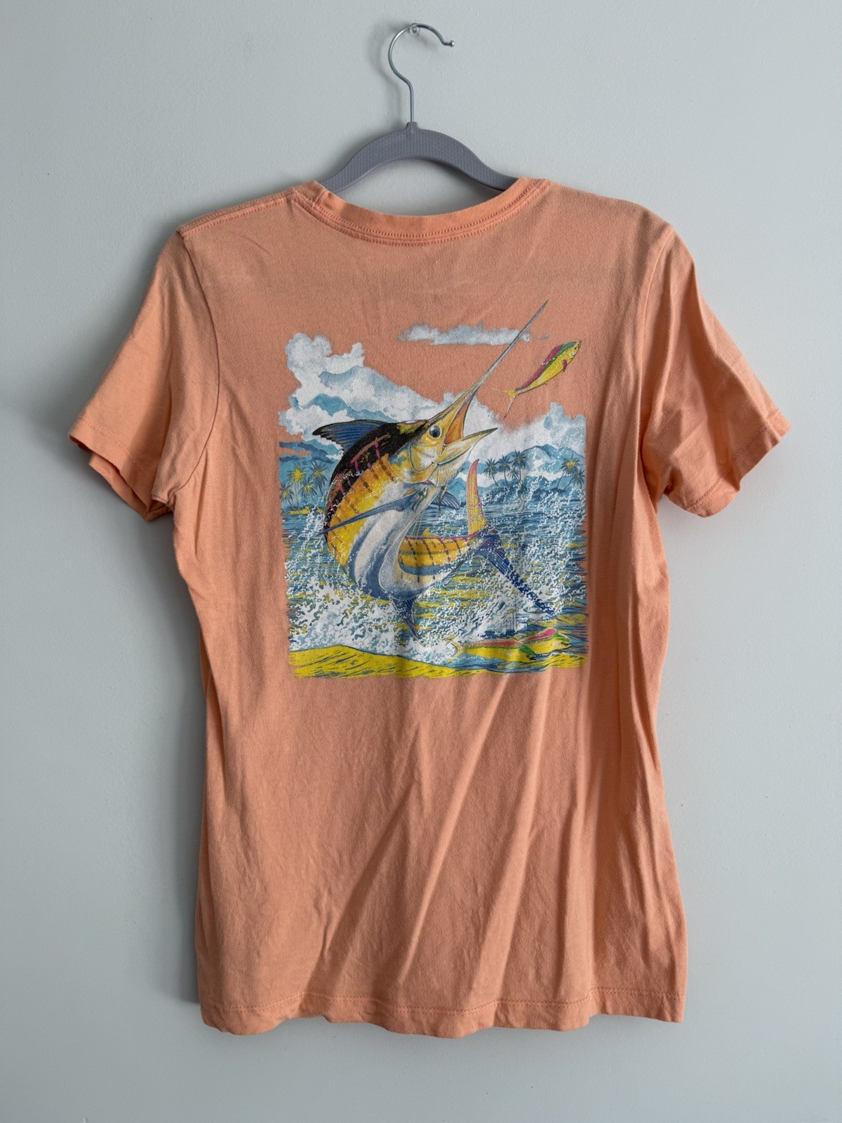 Guy Harvey Original Peach Sports Fishing Graphic T-Shirt Women's Size MEDIUM gallery
