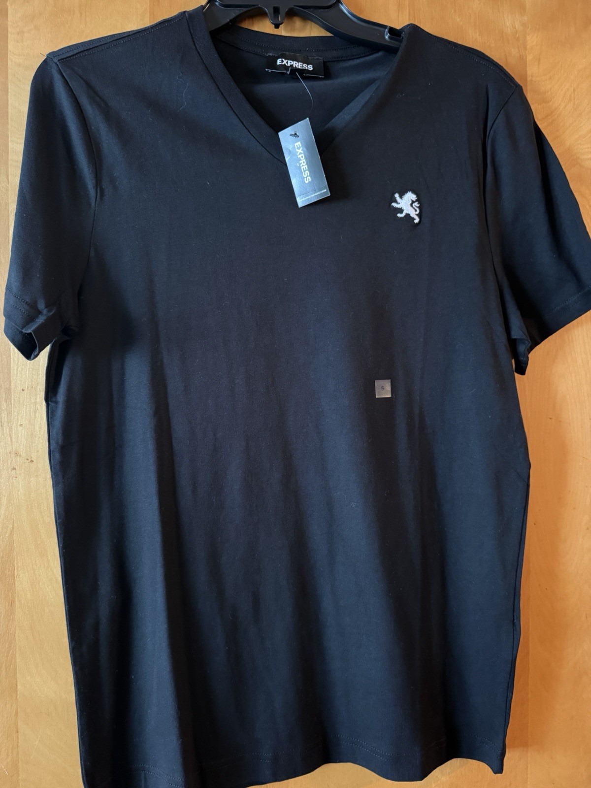 Express Men's V-Neck T-Shirt. Sz. S gallery