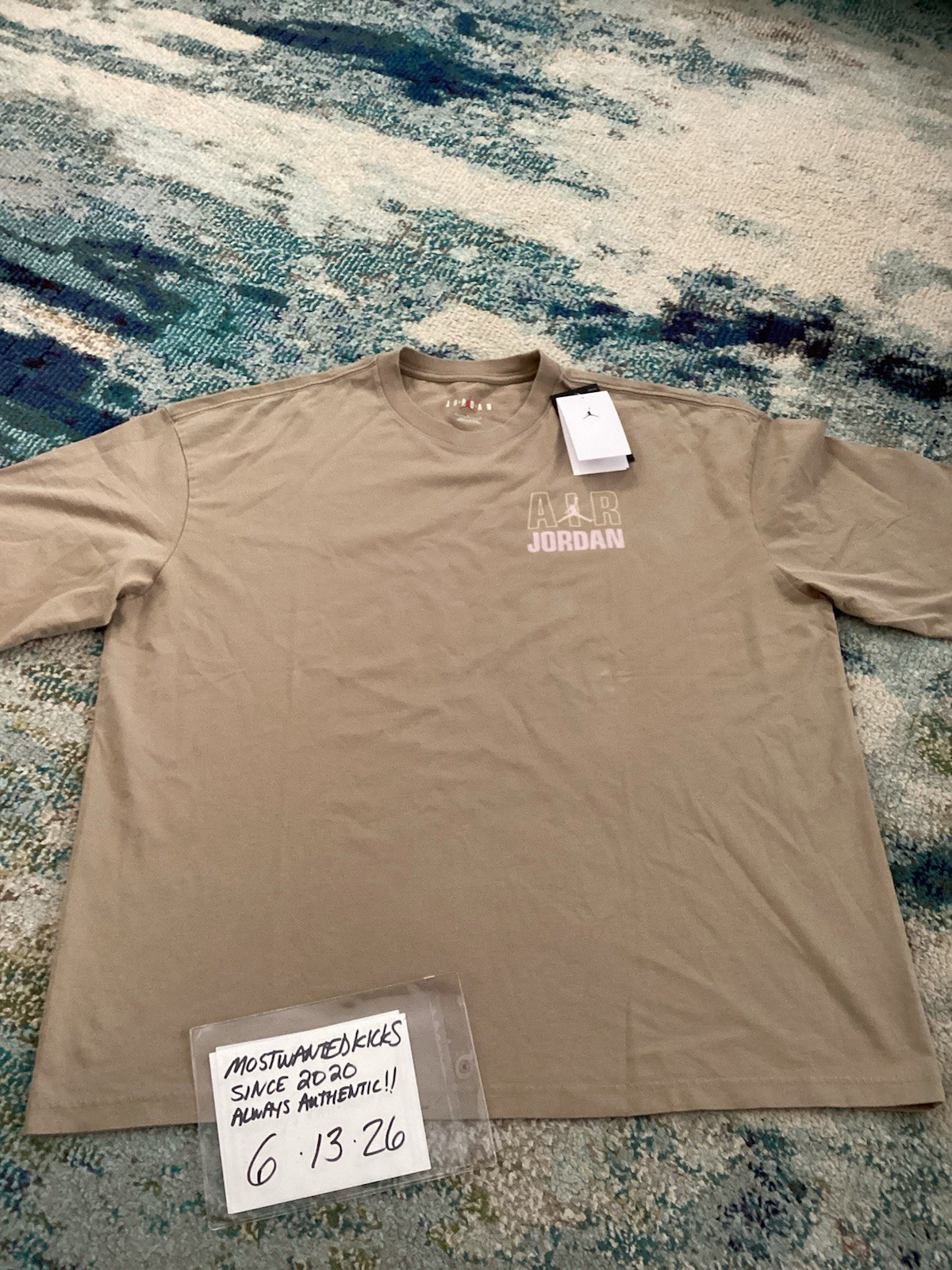 NWT Nike Air Jordan Flight Oversized T-Shirt Khaki & Iced Carmine Men’s Sz L