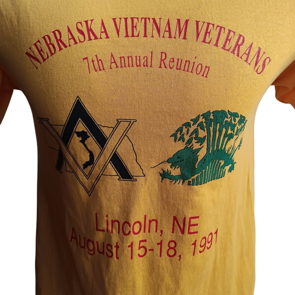 True Vintage T-Shirt Small Single Stitch Nebraska Vietnam Veterans POW MIA