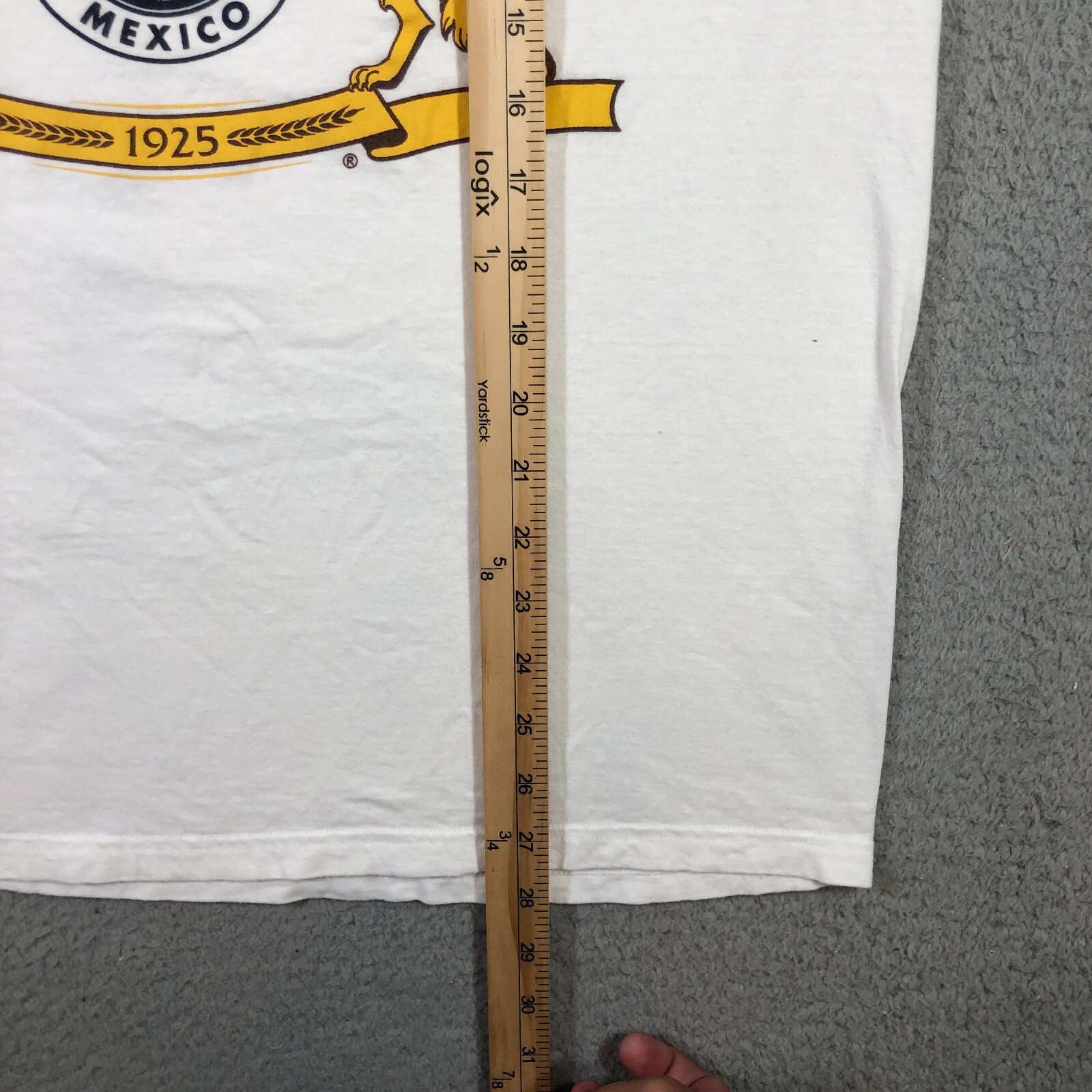 modelo T Shirt Mens L white beer cerveza gallery