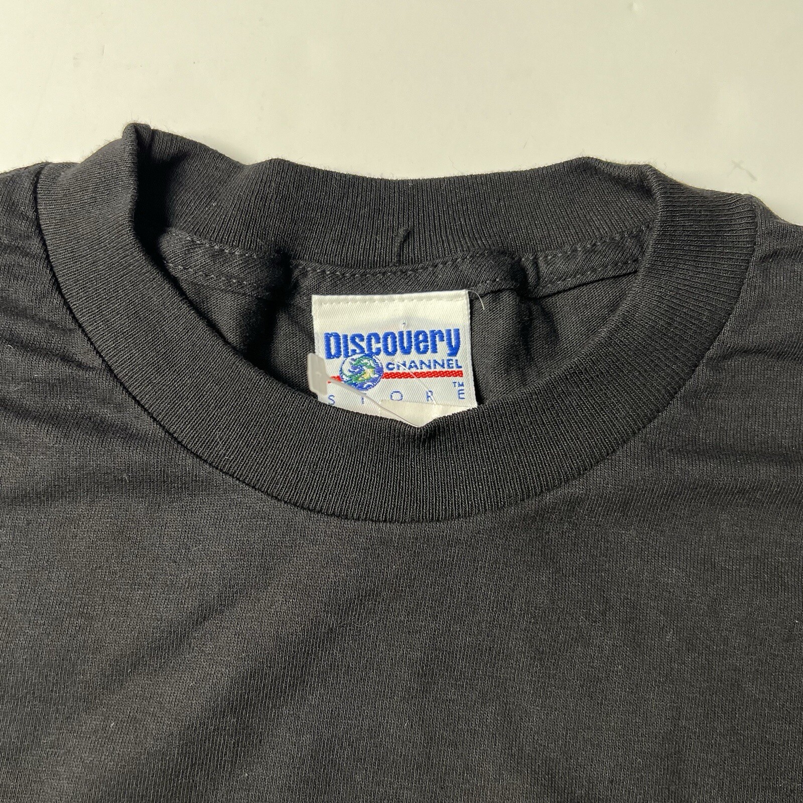 Vintage 2001 Trevco Gravity Brings Me Down Discovery Channel T-Shirt Large gallery