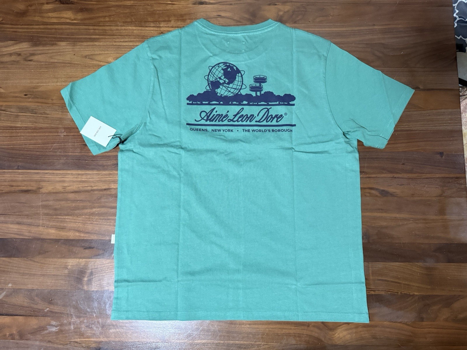 Aime ALD Aimé Leon Dore Unisphere Tee Pine Green FW25 Men’s Size XL Graphic Logo gallery