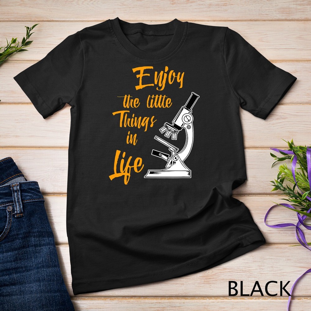Biologist Microscope Laboratory – Funny Biology Pun Unisex T-shirt