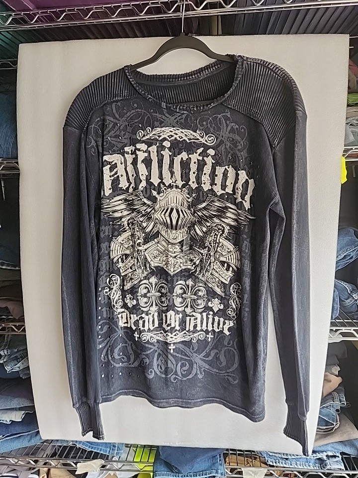 Affliction Dead or Alive Blue ThermalKnit Studded shirt Mens Sz L Biker Grunge gallery