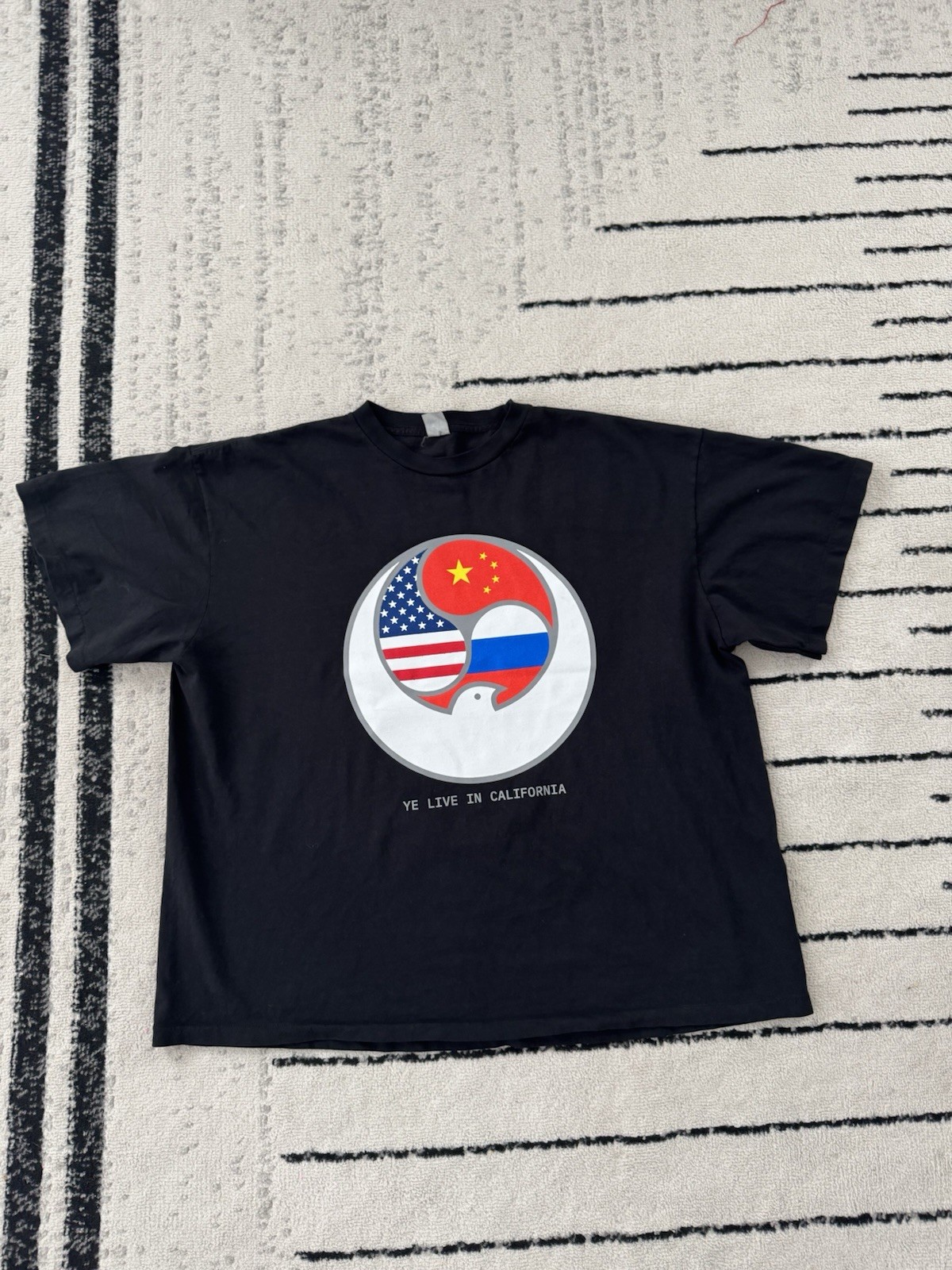 Yeezy Flags Tee | Ye Bully Sofi Exclusive | Sz 2