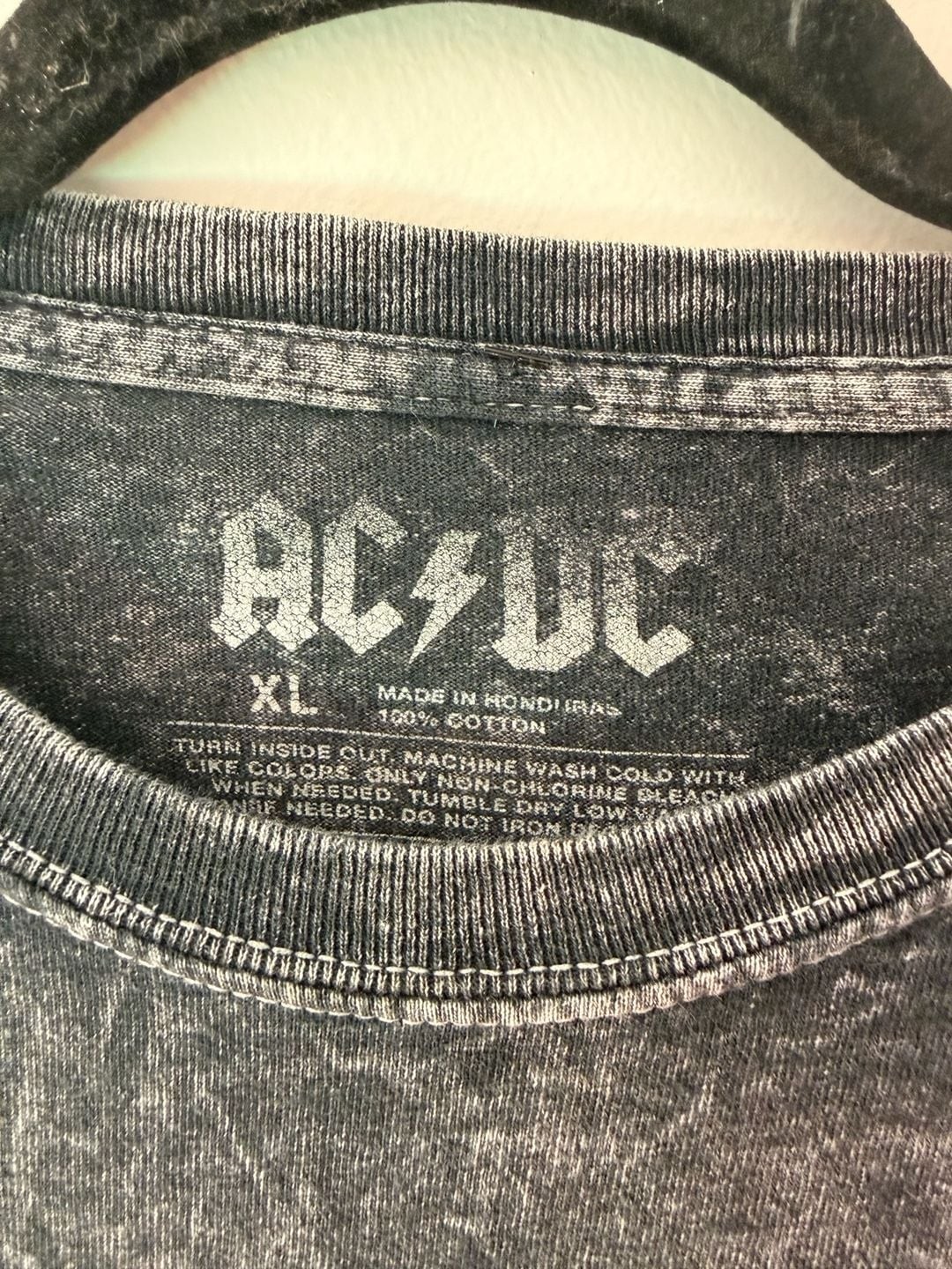AC/DC Fly on the Wall 1985 Tour T-Shirt Acid Wash Graphics gallery